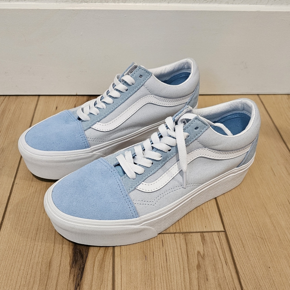 Vans Old Skool Stackform Sneaker, Blue Women's size 8